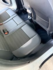 Peugeot 2008 2018-thumb-14