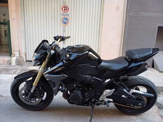 Suzuki GSR 750 2012-thumb-7