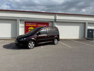 Volkswagen Caddy 2011