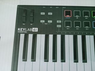 ARTURIA 61-thumb-1