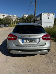 Mercedes-Benz GLA 180 2017 GLA 180 URBAN-DIESEL-AUTOMATIC