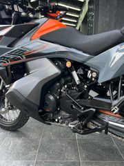 KTM 890 Adventure 2021-thumb-13