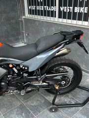 KTM 890 Adventure 2021-thumb-16