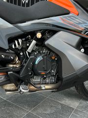 KTM 890 Adventure 2021-thumb-22