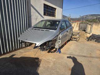 MERCEDES B CLASS W245 ΓΙΑ ΑΝΤΑΛΛΑΚΤΙΚΑ ΚΟΜΜΆΤΙ ΚΟΜΜΑΤΙ
