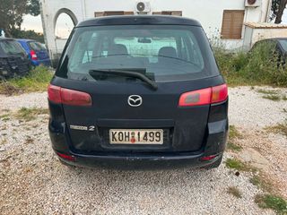 Mazda 2 2005