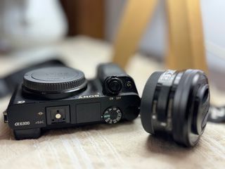 Sony a6300 και kit φακός-thumb-1