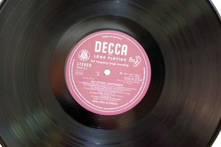 ROLLING STONES - NO STONE UNTURNED-thumb-5