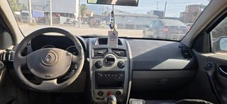 Renault Megane 2005-thumb-7