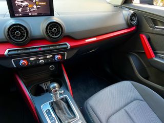 Audi Q2 2018 S LINE 1.4 TFSI COD (150 Hp) S tronic  ΕΛΛΗΝΙΚΟ+BOOK-thumb-32