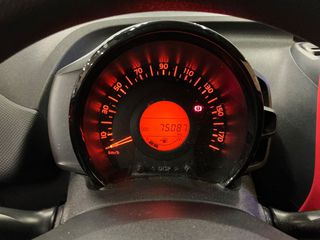 Citroen C1 2015-thumb-12