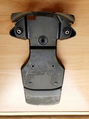 Πωλείται πίσω φτερό.