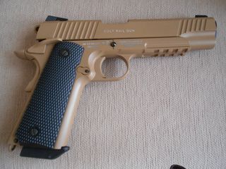 UMAREX COLT M45 CQBP FDE 4.5mm CO2 BB GUN