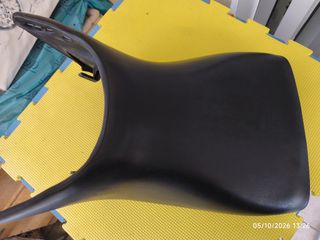 σέλα οδηγού cbf 600