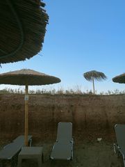 Ξαπλώστρες ομπρέλες beach bar-thumb-4