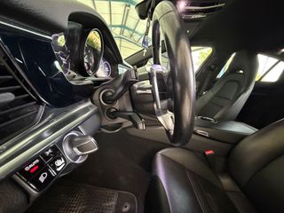 Porsche Panamera 2018 4 E-Hybrid 971-thumb-9