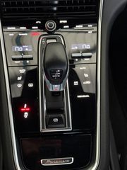 Porsche Panamera 2018 4 E-Hybrid 971-thumb-8