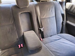 Ford Focus 2002 GHIA-thumb-1