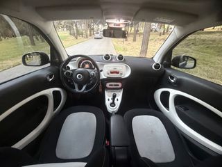 Smart ForTwo 2015-thumb-15