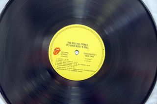 Rolling Stones - It's Only Rock'n Roll-thumb-7