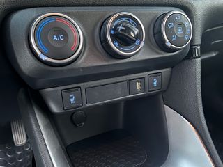 Toyota Yaris 2022-thumb-17