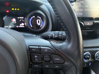 Toyota Yaris 2022-thumb-14