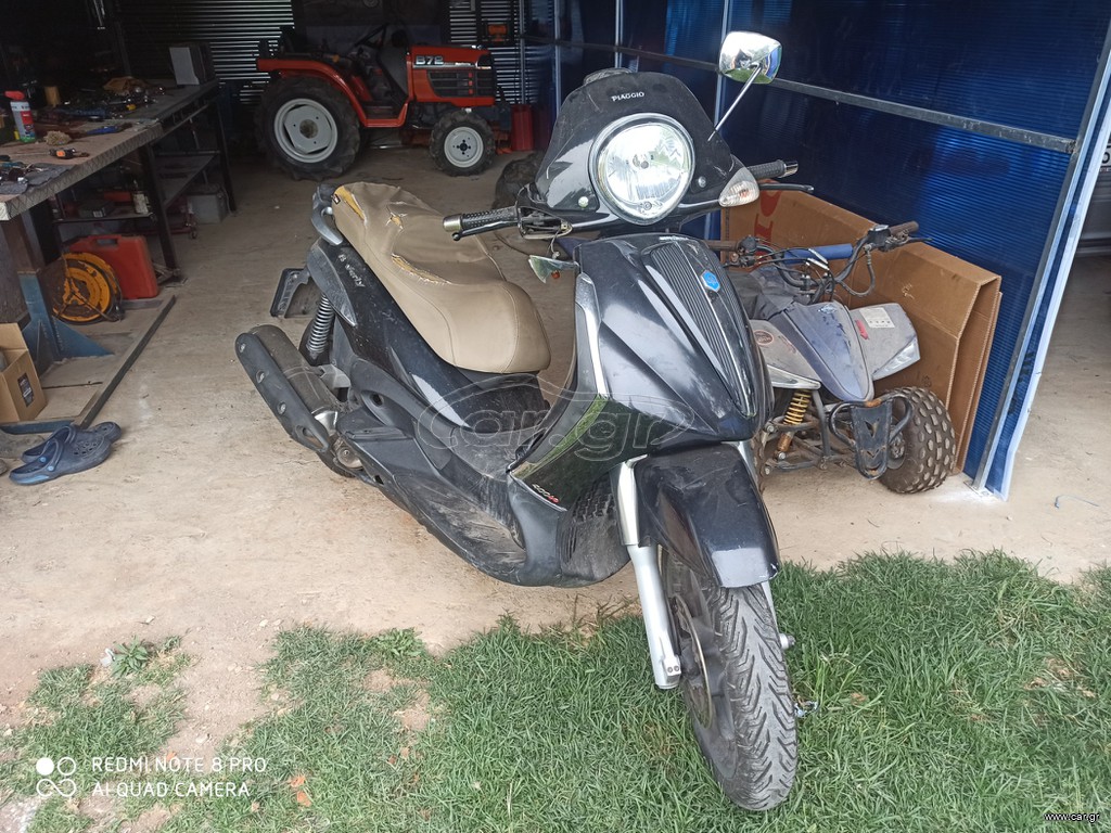 Piaggio Beverly 400