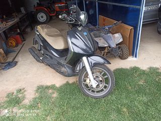 Piaggio Beverly 400-thumb-1