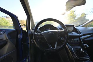 Ford C-Max 2016 Titanium-thumb-13