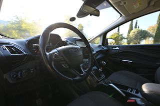 Ford C-Max 2016 Titanium-thumb-14