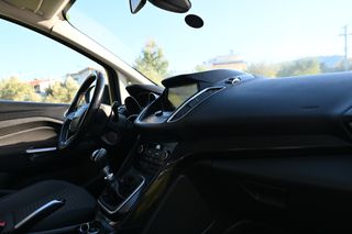 Ford C-Max 2016 Titanium-thumb-20