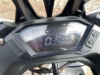 Voge 300 RALLY 2024 μοντελο '25 με δείκτη βενζίνης-thumb-6