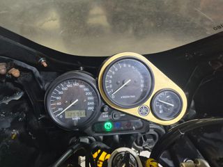 Yamaha FZ6 Fazer 2000-thumb-9