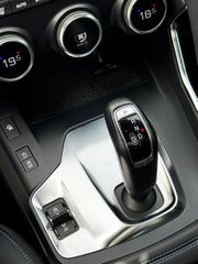 Jaguar E-Pace 2020 R-DYNAMIC-thumb-28