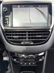 Peugeot 208 2018 1.2 PURETECH 110 ALLURE-thumb-12