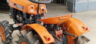 Αμπελουργικά Τρακτέρ Kubota 2000 B6000 ΜΕ ΕΞΟΠΛΙΣΜΟ-thumb-9
