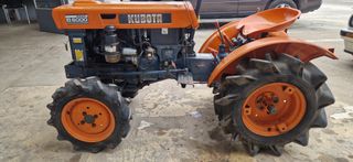 Αμπελουργικά Τρακτέρ Kubota 2000 B6000 ΜΕ ΕΞΟΠΛΙΣΜΟ-thumb-14