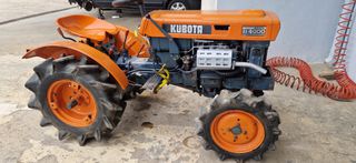 Αμπελουργικά Τρακτέρ Kubota 2000 B6000 ΜΕ ΕΞΟΠΛΙΣΜΟ-thumb-6