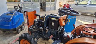 Αμπελουργικά Τρακτέρ Kubota 2000 B6000 ΜΕ ΕΞΟΠΛΙΣΜΟ-thumb-18