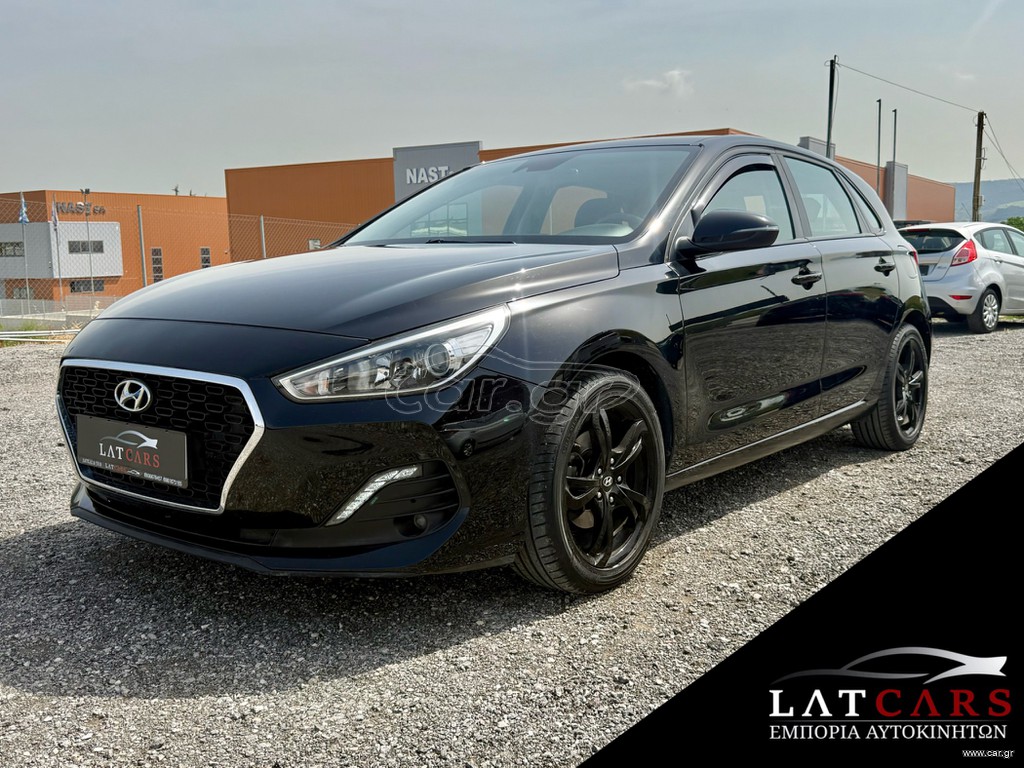 Hyundai i 30 2018 1.4cc, CAMERA NAVI FULL BOOK SERVICE!