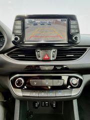 Hyundai i 30 2018 1.4cc, CAMERA NAVI FULL BOOK SERVICE!-thumb-12