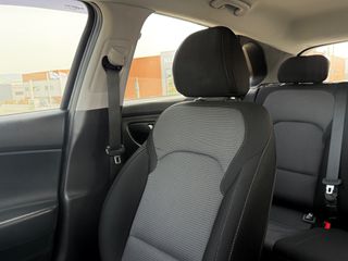 Hyundai i 30 2018 1.4cc, CAMERA NAVI FULL BOOK SERVICE!-thumb-17