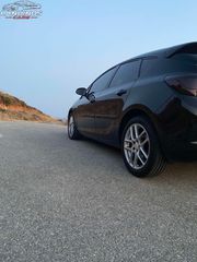 Opel Astra 2011 J-thumb-7