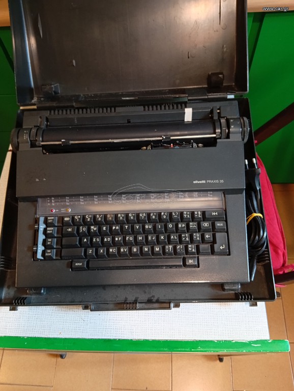 Olivetti ηλεκτρική γραφομηχανη