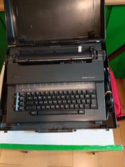 Olivetti ηλεκτρική γραφομηχανη