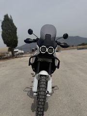 Ducati DesertX 2024