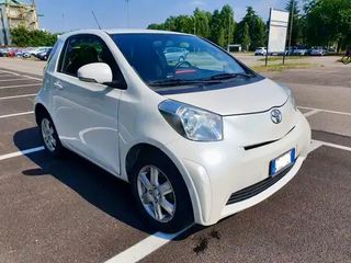 Toyota iQ 2011 απο 11250  τωρα 8500 αυτοματο  clima a/c υδραυλικο  τιμονι-thumb-1