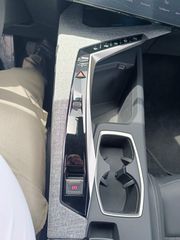 Peugeot 3008 2025 ELECTRIC ALLURE 210hp 73KWh Eλληνικης Αντιπροσωπείας-thumb-2