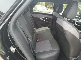 Peugeot 3008 2025 ELECTRIC ALLURE 210hp 73KWh Eλληνικης Αντιπροσωπείας-thumb-18