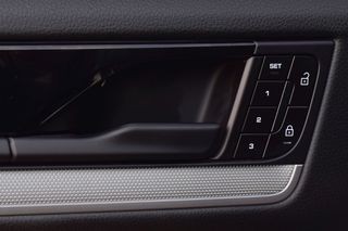 Porsche Cayenne 2025 COUPE E-HYBRID RS DESIGN PAN/AMA BOSE  SOFT CLOSE EΛΛΗΝΙΚΟ-thumb-38